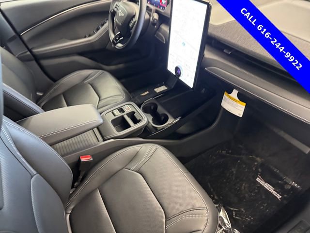 New 2025 Ford Mustang Mach-E Premium image 7