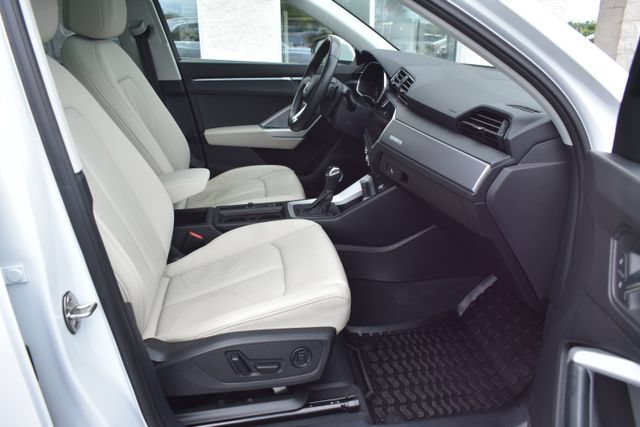 Used 2022 Audi Q3 2.0T Premium Plus AWD/4WD image 45