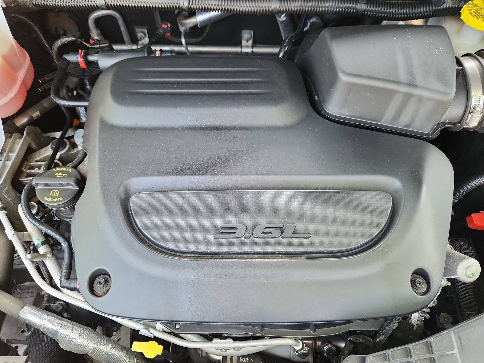 Used 2023 Chrysler Pacifica Touring-L FWD image 17