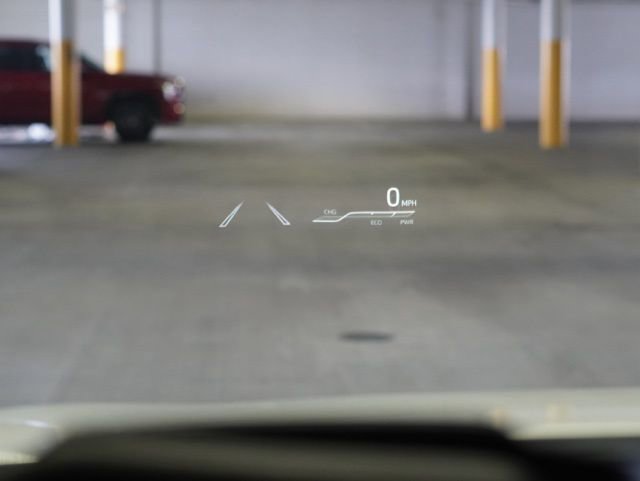 Certified 2025 Toyota Sienna Platinum image 19