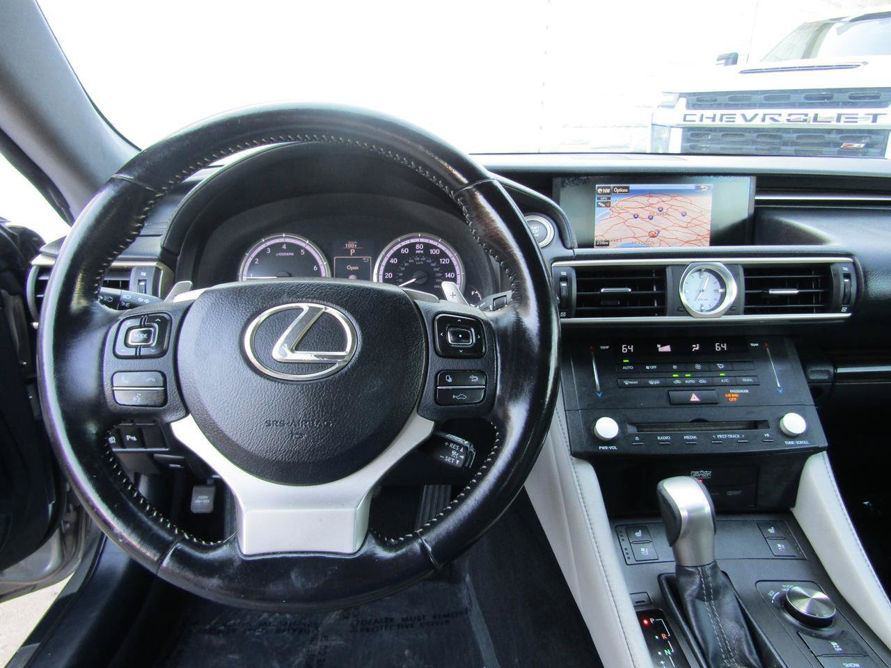 Used 2015 Lexus RC 350 w/ Luxury Package RWD image 16
