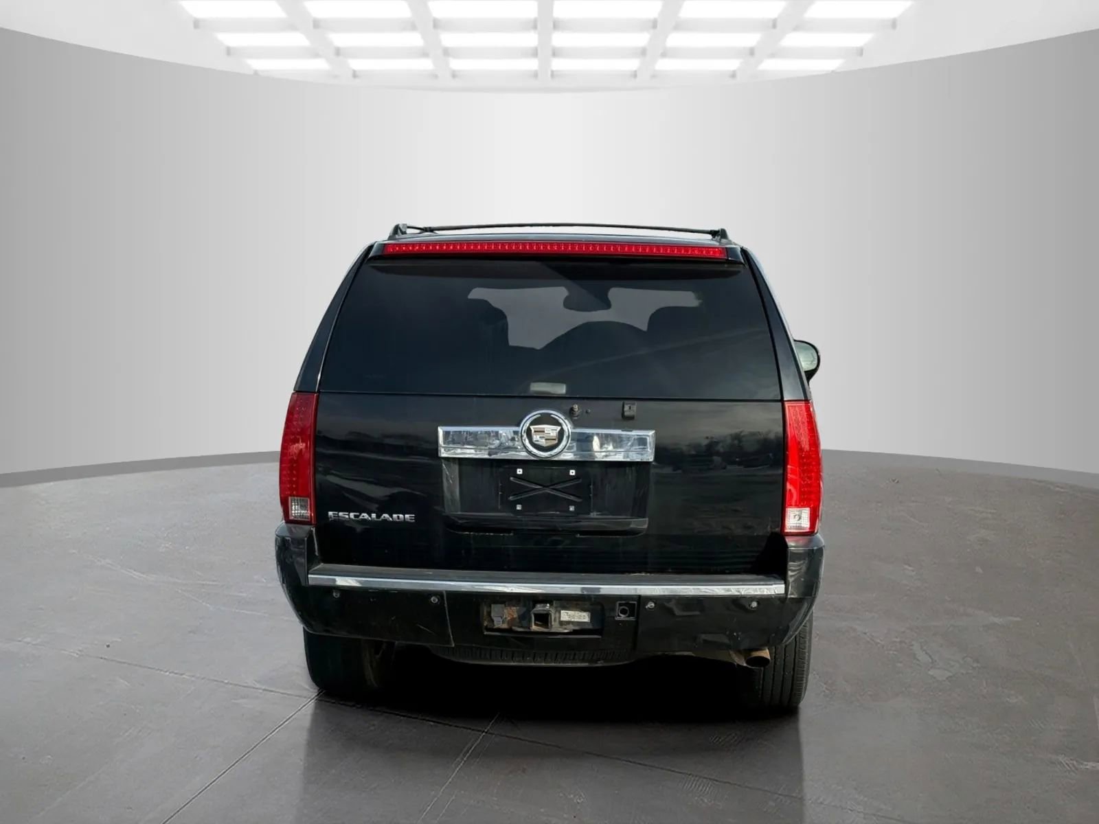 Used 2007 Cadillac Escalade AWD w/ Climate Package image 6