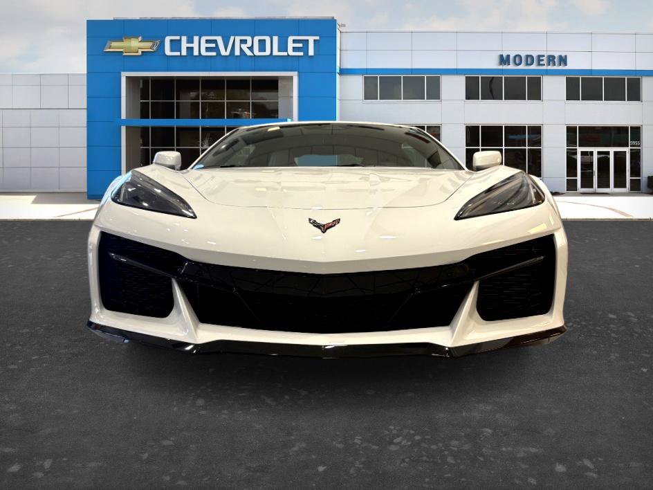 Used 2026 Chevrolet Corvette Z06 RWD image 6