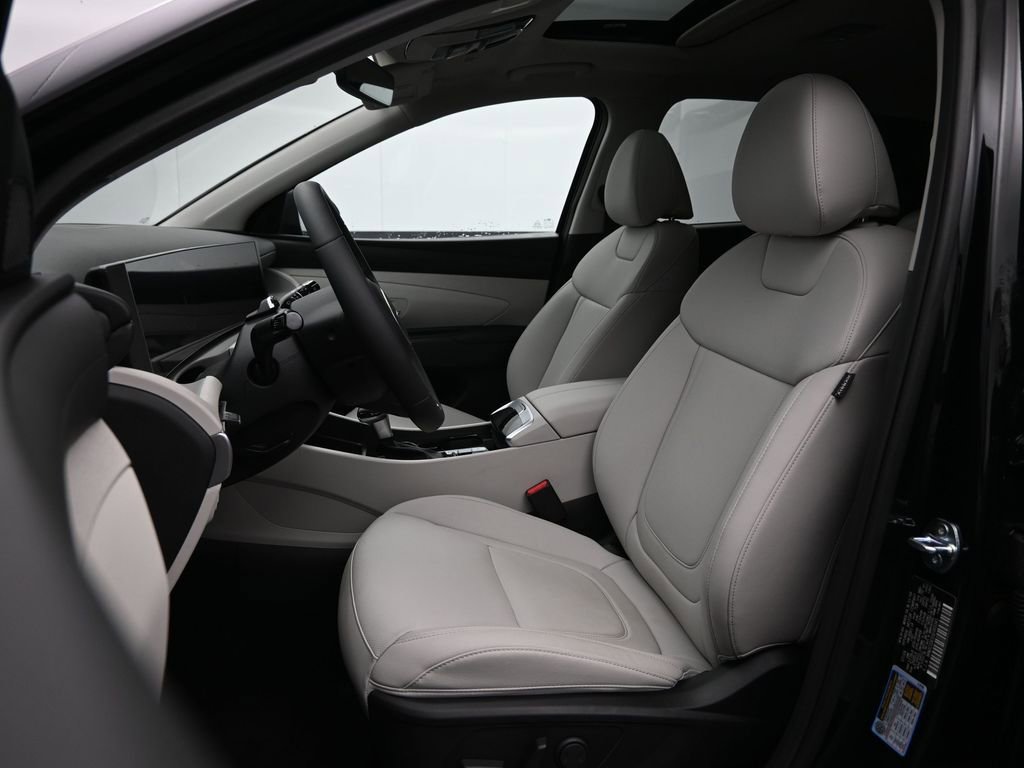 Used 2025 Hyundai Tucson SEL image 25