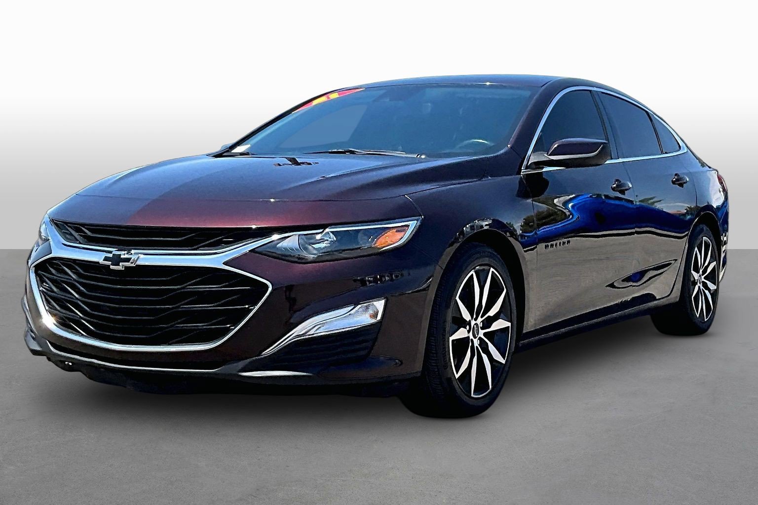 Used 2021 Chevrolet Malibu RS FWD image 1