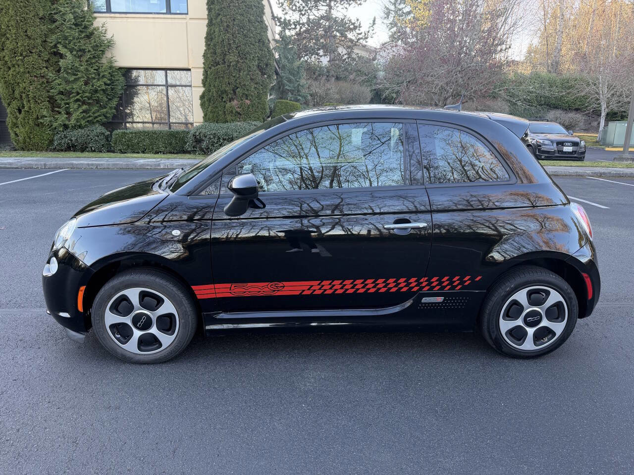 Used 2016 FIAT 500 e image 9