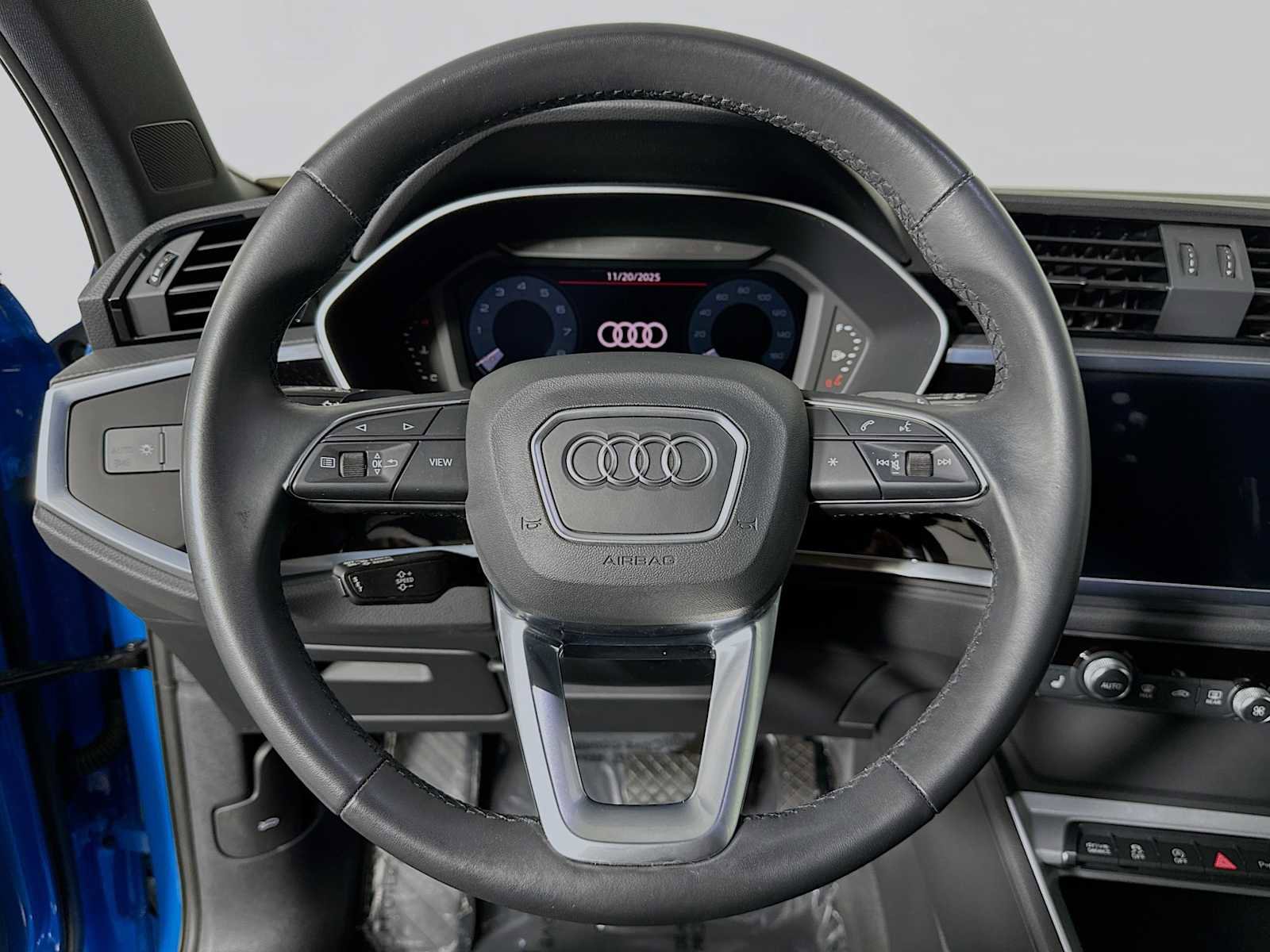 Certified 2022 Audi Q3 2.0T Premium w/ Convenience Package image 11