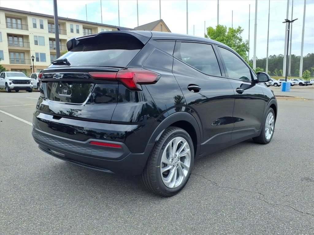 New 2027 Chevrolet Bolt LT FWD image 28