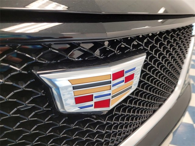 New 2025 Cadillac XT6 Sport w/ Technology Package image 2