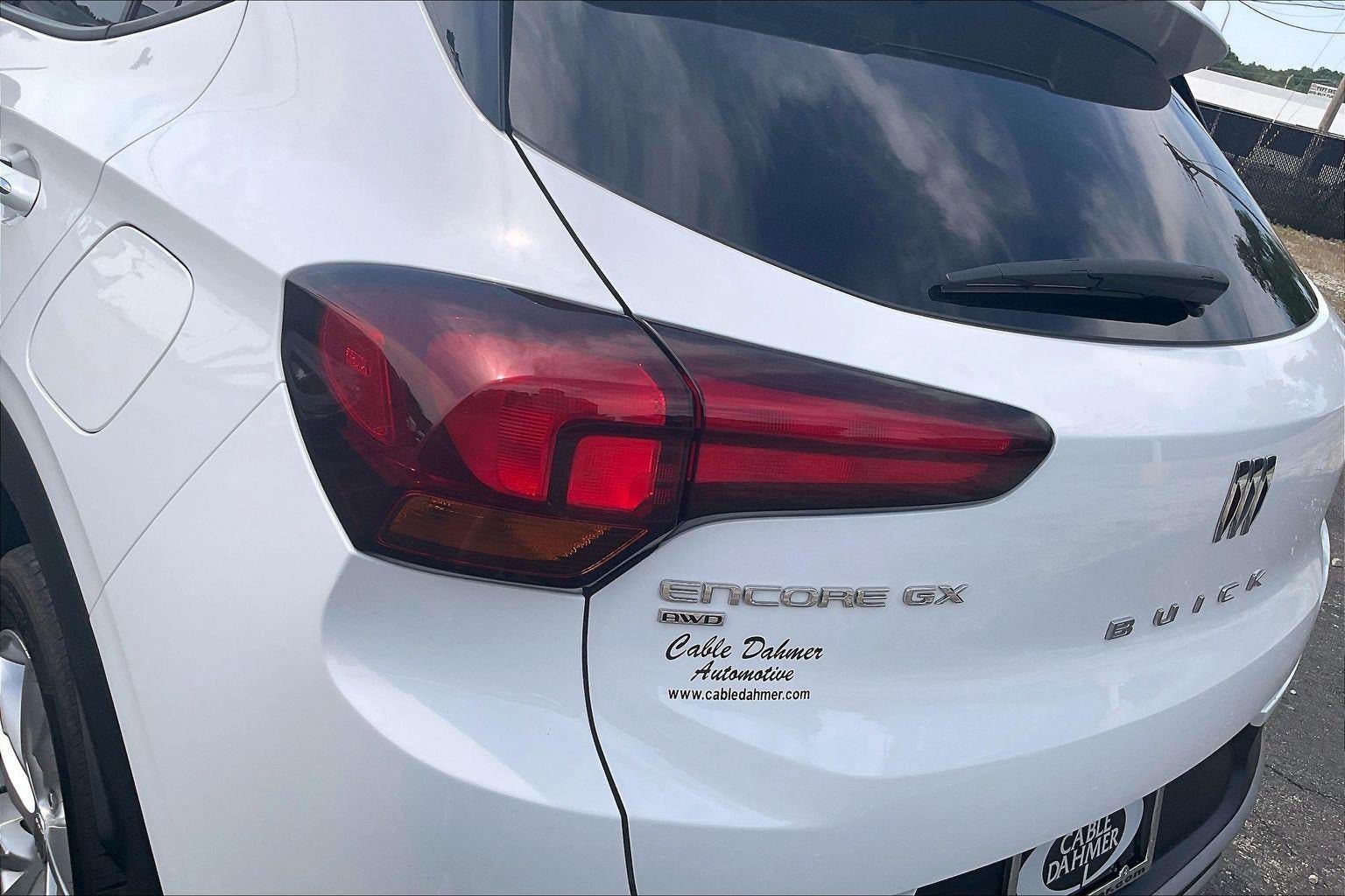 Used 2025 Buick Encore GX Preferred AWD/4WD image 29