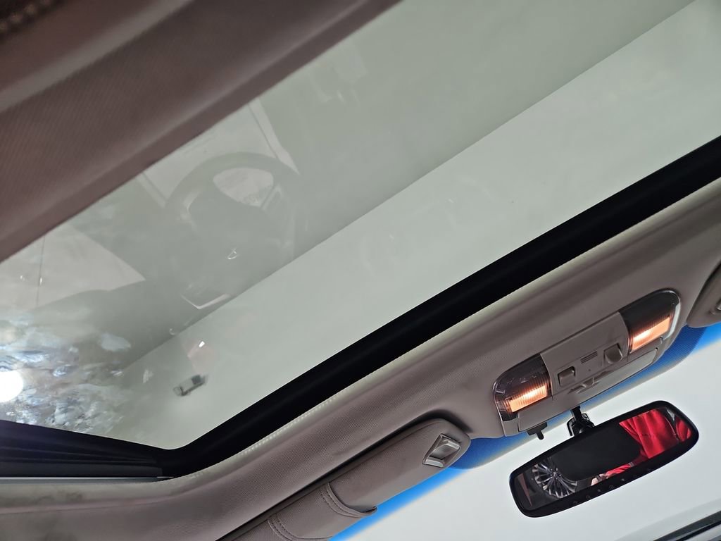 Used 2012 Subaru Outback 3.6R Limited w/ Moonroof Pkg image 21