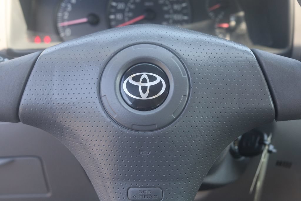 Used 2006 Toyota Corolla CE w/ All Weather Guard Pkg FWD image 3