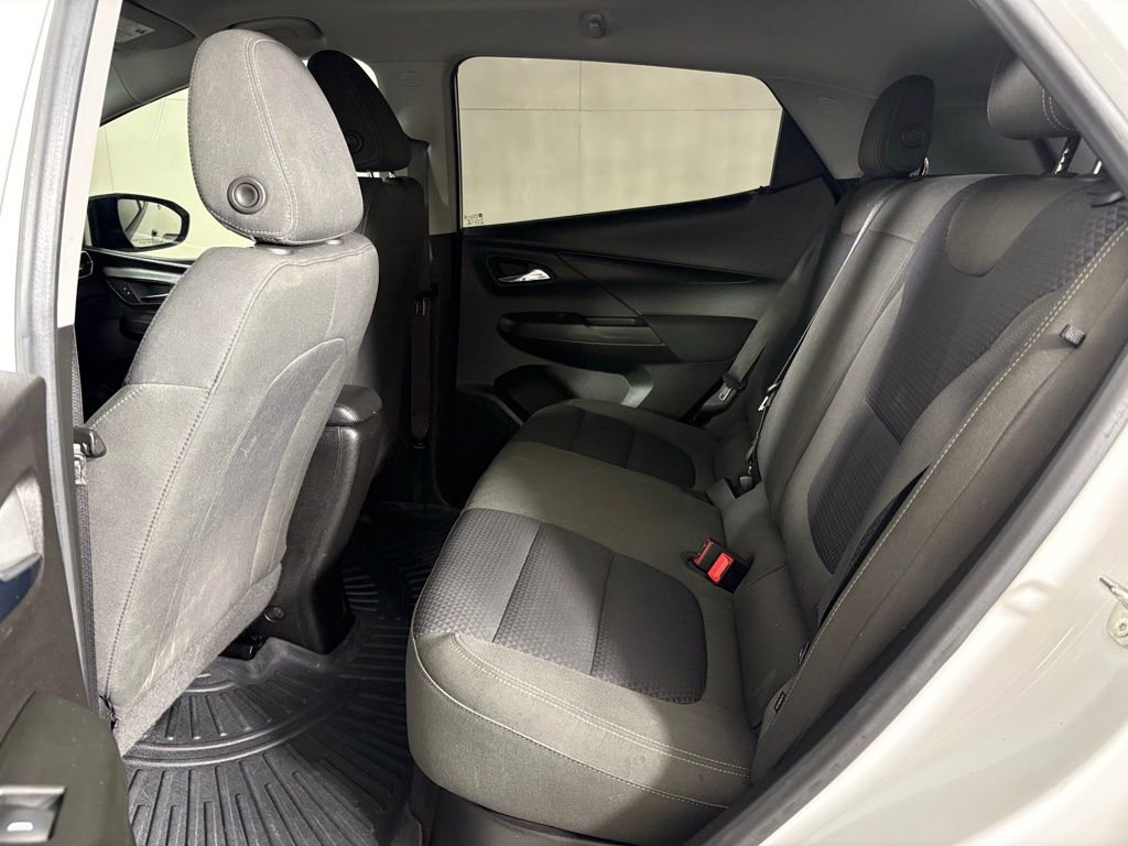 Used 2023 Chevrolet Bolt LT FWD image 37