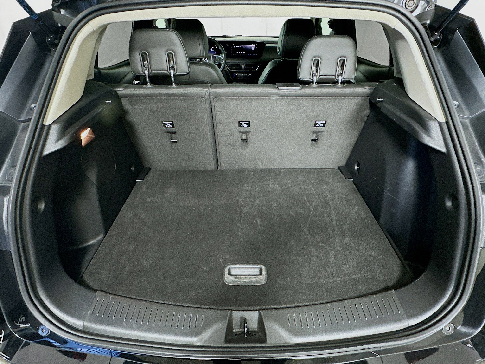 Used 2024 Buick Encore GX Sport Touring image 26