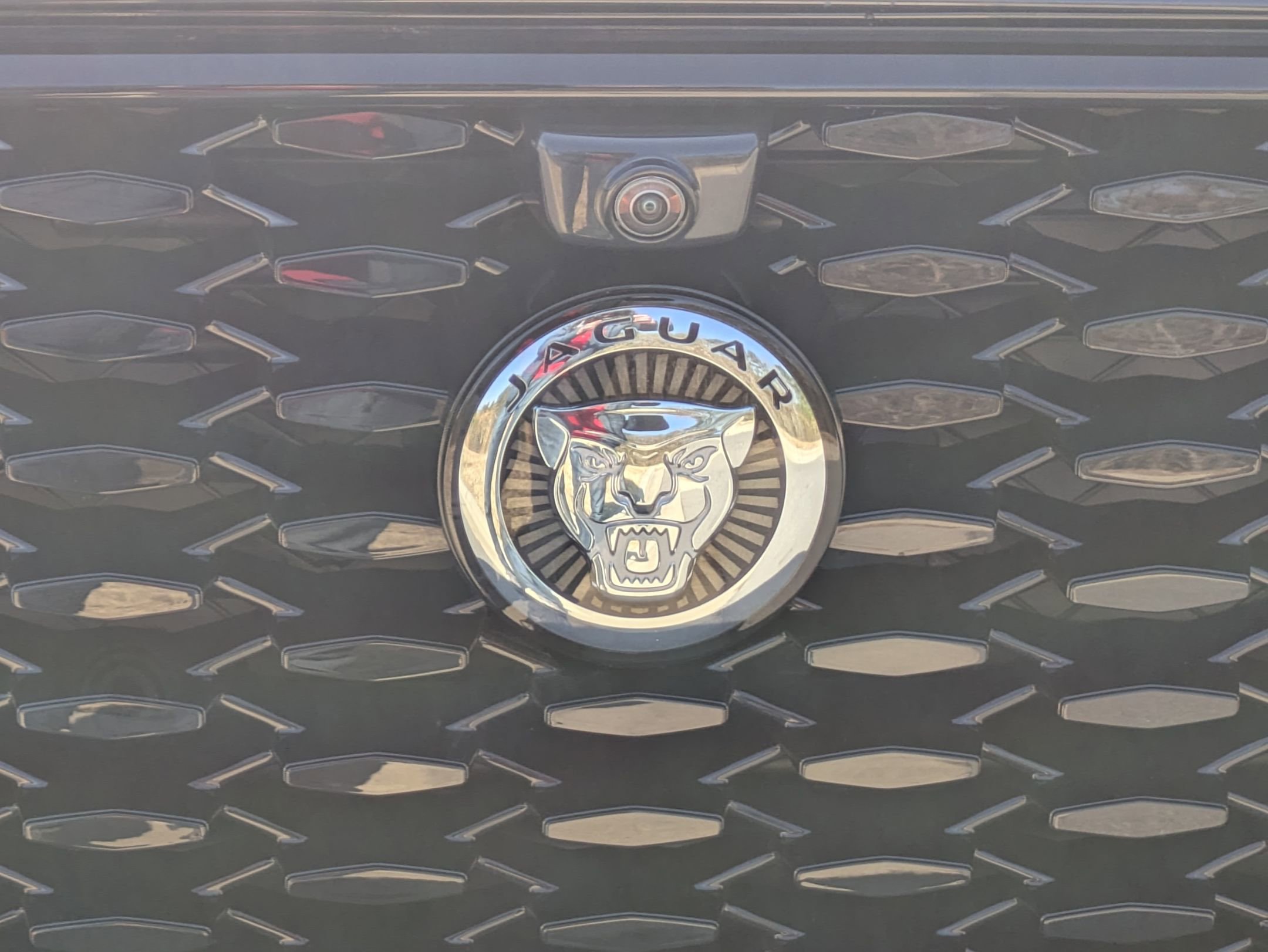 New 2026 Jaguar F-PACE R-Dynamic S image 33