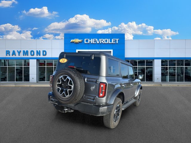 Used 2024 Ford Bronco Outer Banks AWD/4WD image 3