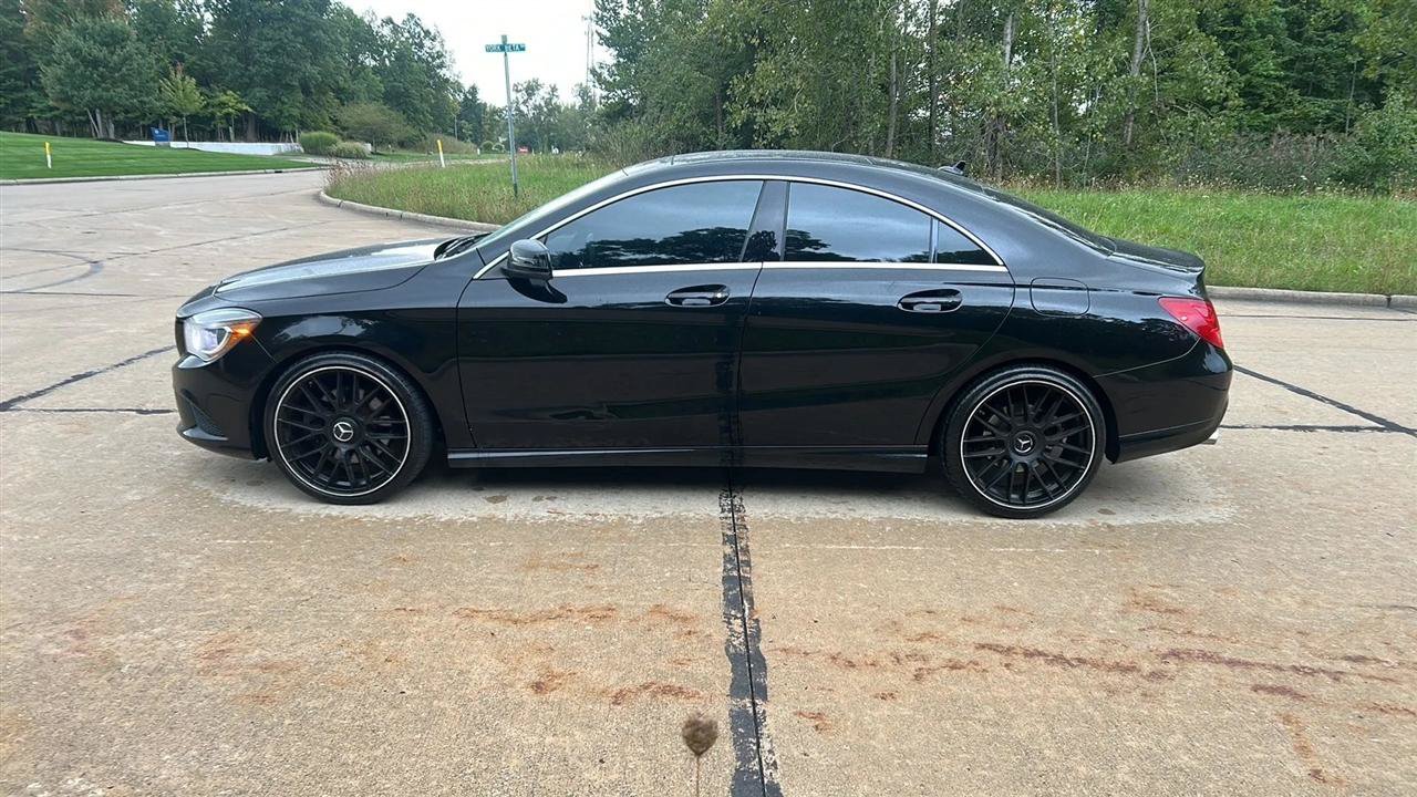 Used 2014 Mercedes-Benz CLA 250 image 11