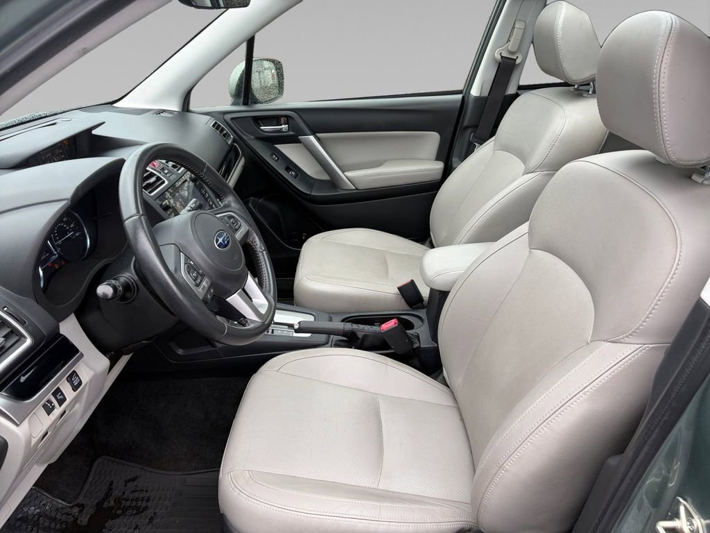 Used 2018 Subaru Forester 2.5i Limited w/ Popular Package #2 image 10