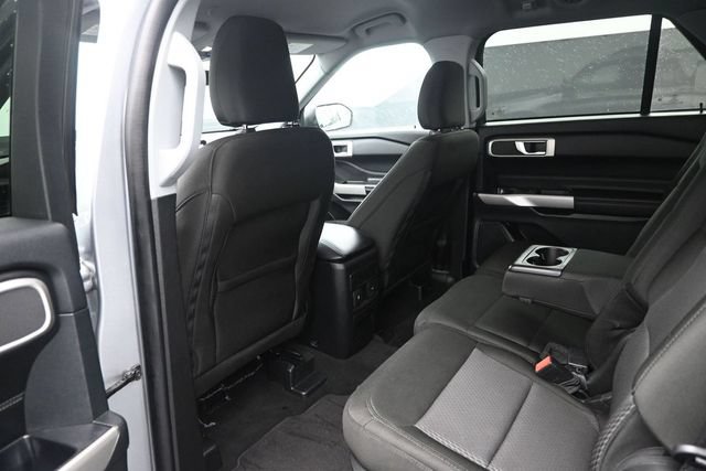 Used 2023 Ford Explorer XLT RWD image 10