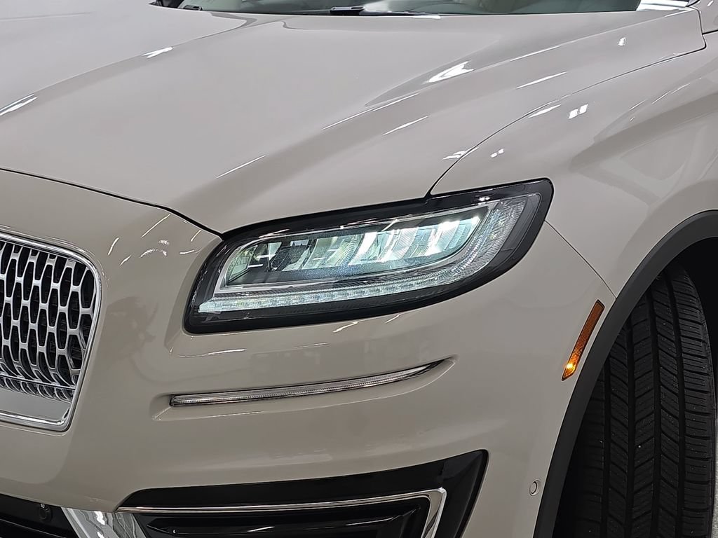 Used 2020 Lincoln Nautilus Reserve AWD/4WD image 31