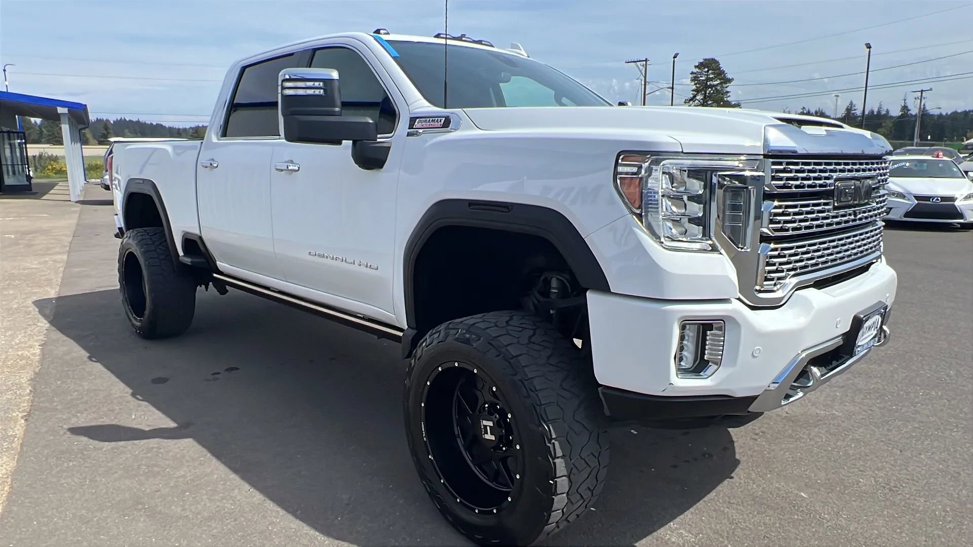 Used 2021 GMC Sierra 2500 Denali w/ Denali Ultimate Package AWD/4WD image 3