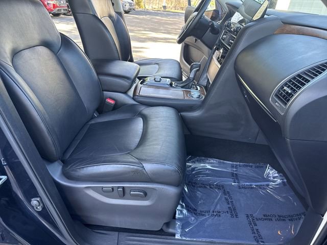 Used 2024 Nissan Armada SL w/ Captain's Chairs Package image 10