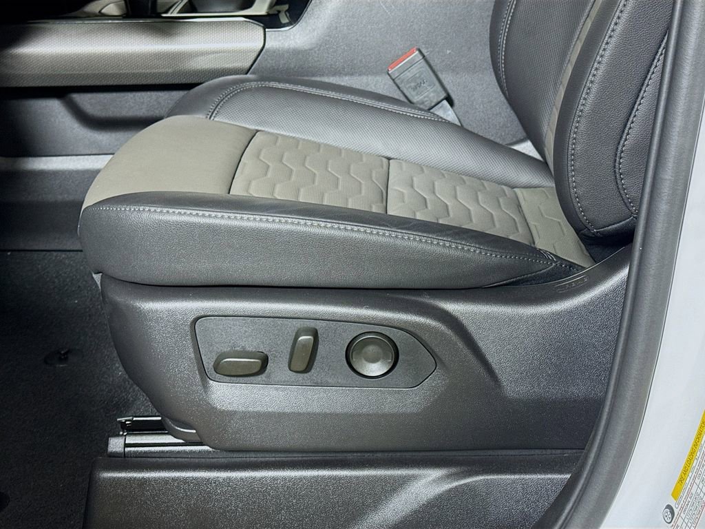 Certified 2026 Chevrolet Silverado 1500 ZR2 w/ ZR2 Bison Edition image 18