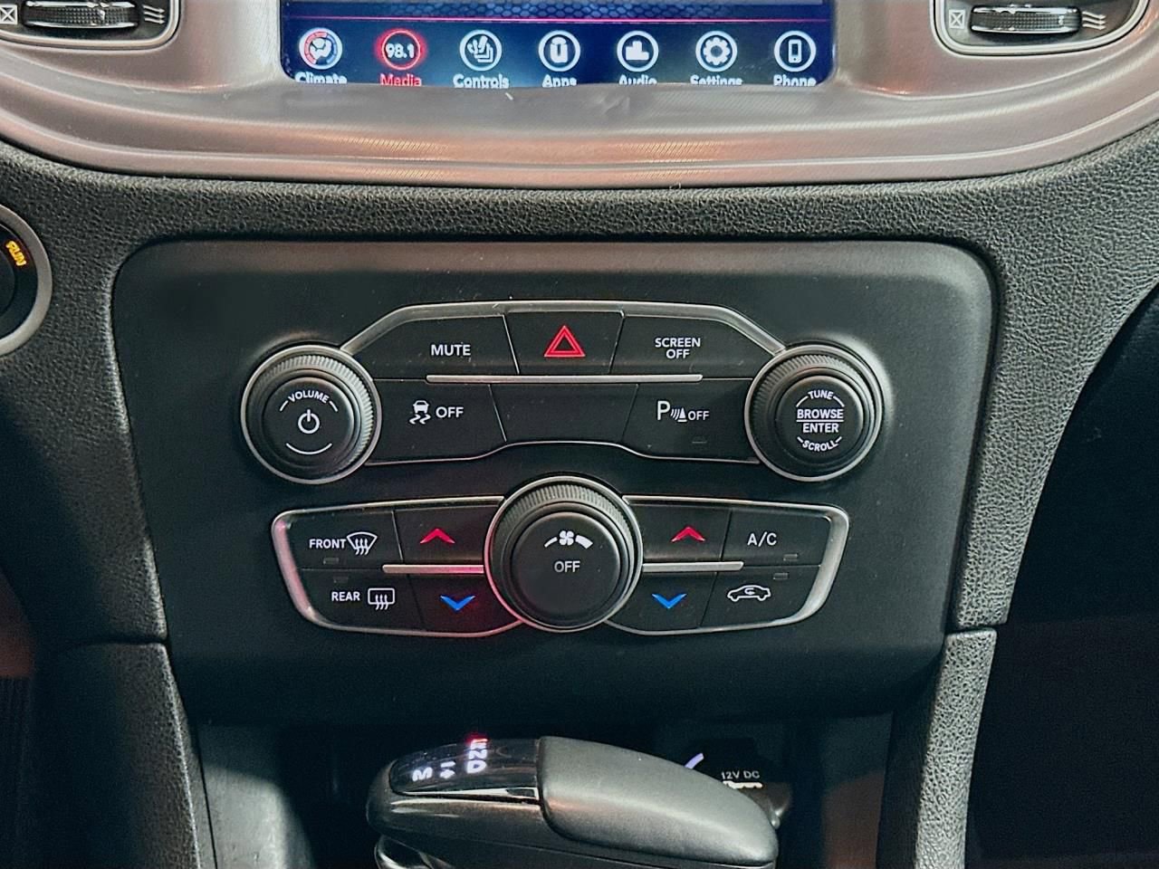 Used 2023 Dodge Charger SXT w/ Cold Weather Package RWD image 16