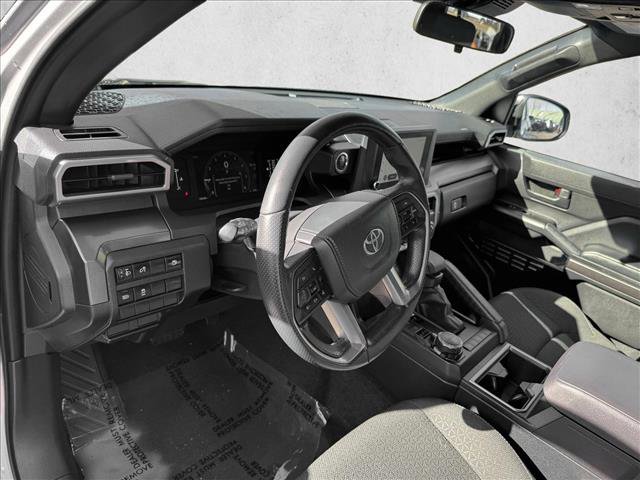 Certified 2025 Toyota 4Runner SR5 AWD/4WD image 10