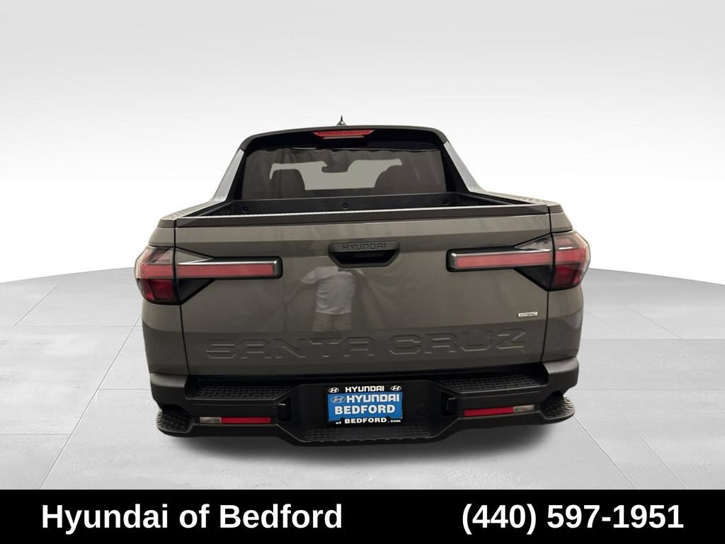 Used 2024 Hyundai Santa Cruz SEL AWD/4WD image 6