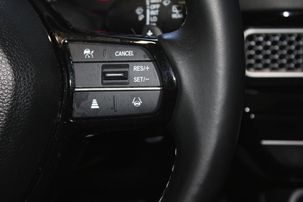 Used 2023 Honda Civic Sport image 21
