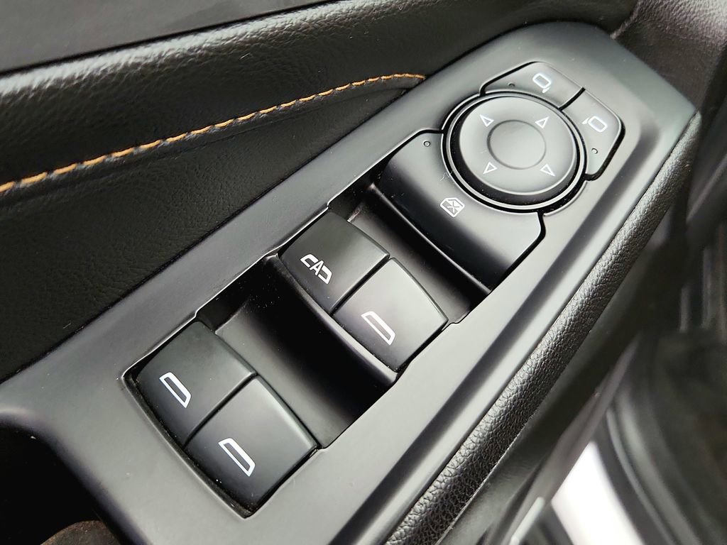 Used 2019 Chevrolet Traverse LT w/ LT Premium Package AWD/4WD image 26