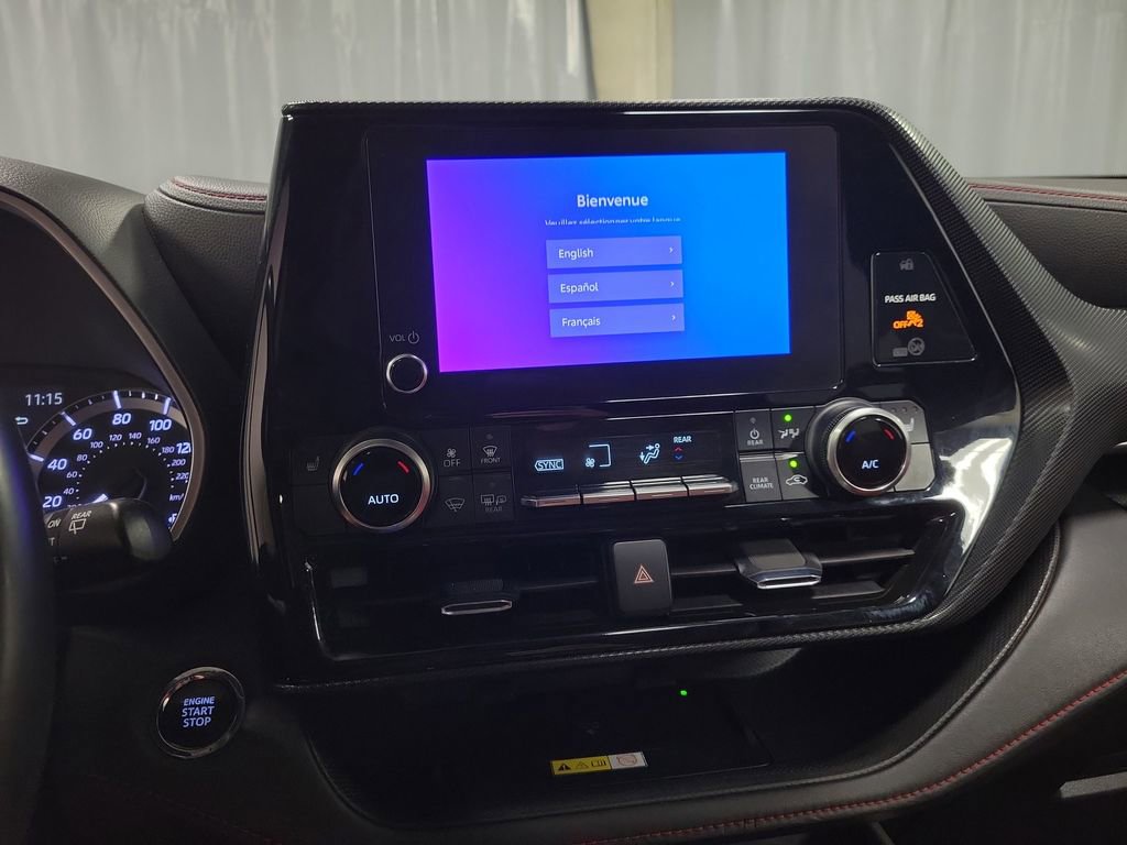 Used 2023 Toyota Highlander XSE AWD/4WD image 14