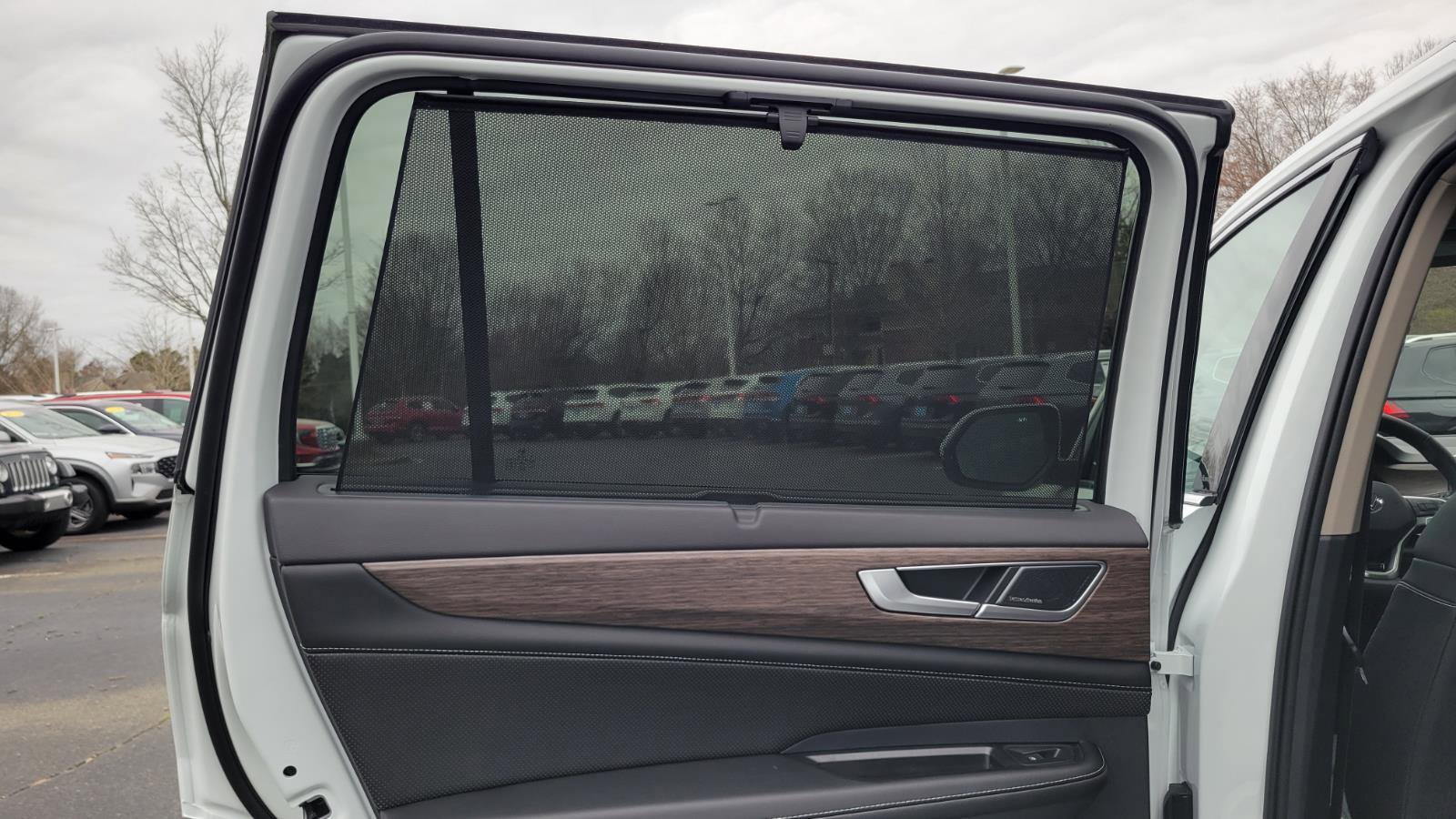 New 2026 Volkswagen Atlas SEL Premium R-Line image 40