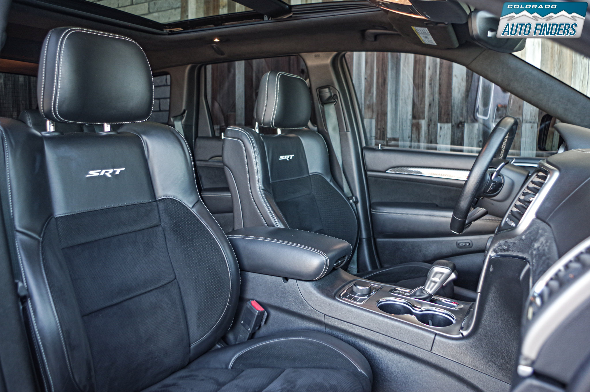 Used 2017 Jeep Grand Cherokee SRT image 22