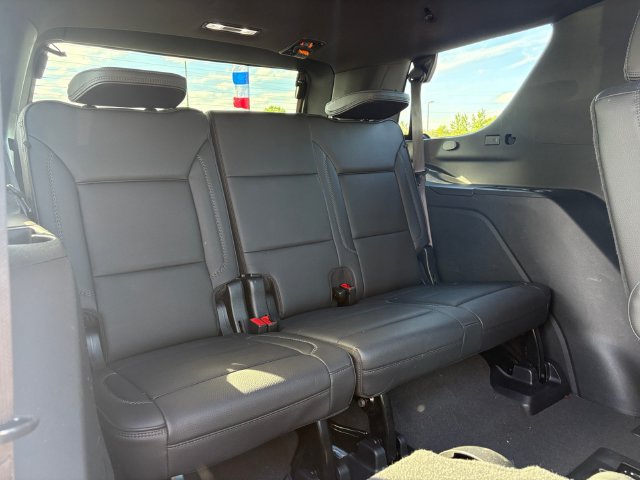Used 2024 GMC Yukon Denali AWD/4WD image 16