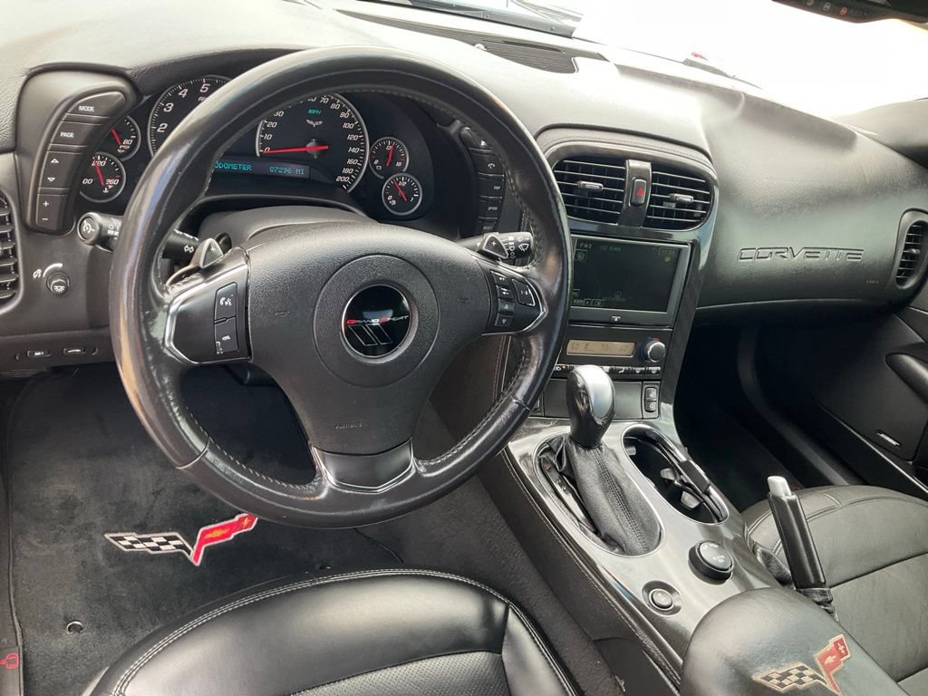 Used 2012 Chevrolet Corvette Grand Sport w/ 3LT Preferred Equipment Group RWD image 3