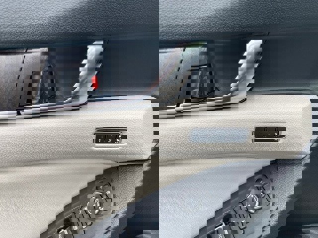 Used 2018 Honda Accord Touring image 22