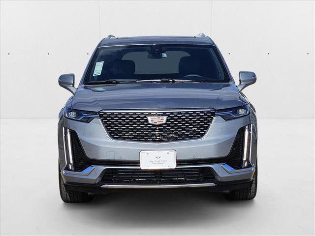 New 2025 Cadillac XT6 Luxury image 6