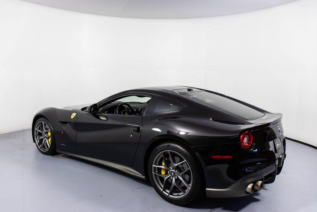 Used 2014 Ferrari F12 Berlinetta RWD image 8
