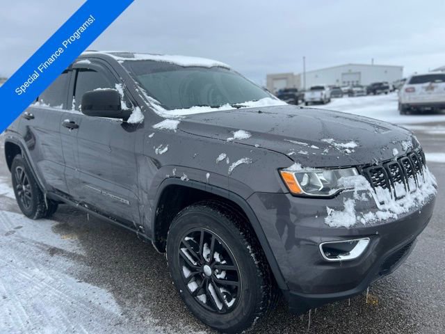 Used 2017 Jeep Grand Cherokee Laredo w/ Quick Order Package 23E image 8