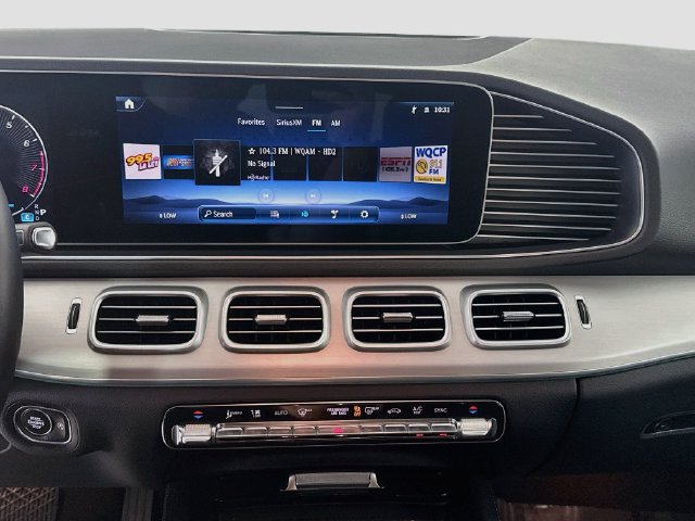 Used 2026 Mercedes-Benz GLE 350 4MATIC w/ Driver Assistance Package image 17