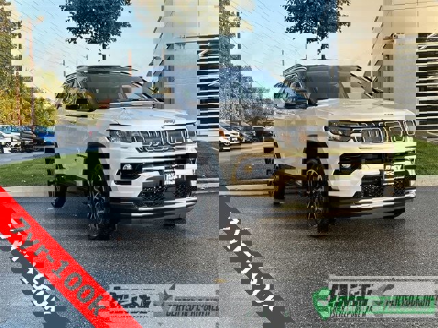 Certified 2022 Jeep Compass Limited image 1