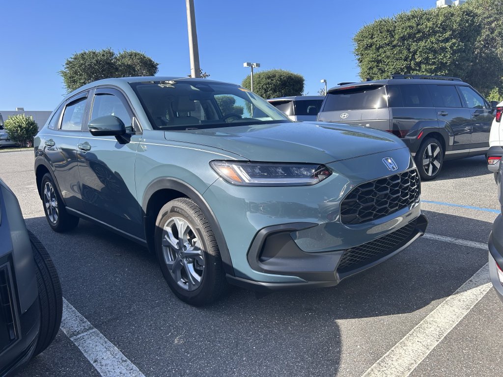 Used 2025 Honda HR-V LX