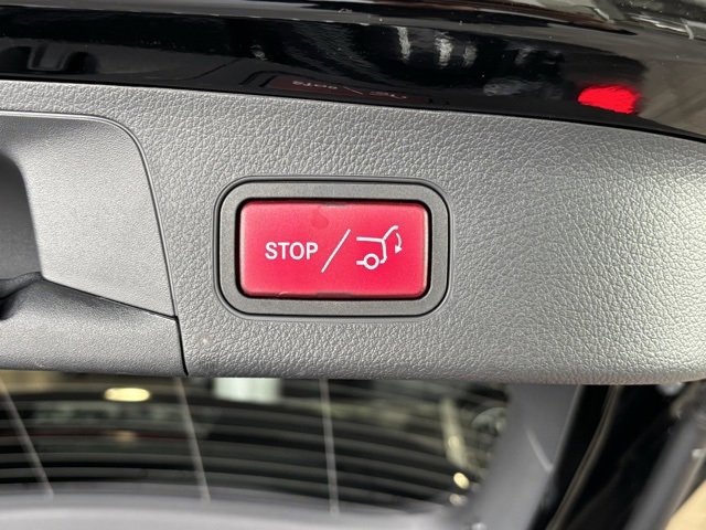 Certified 2025 Mercedes-Benz GLA 250 image 33