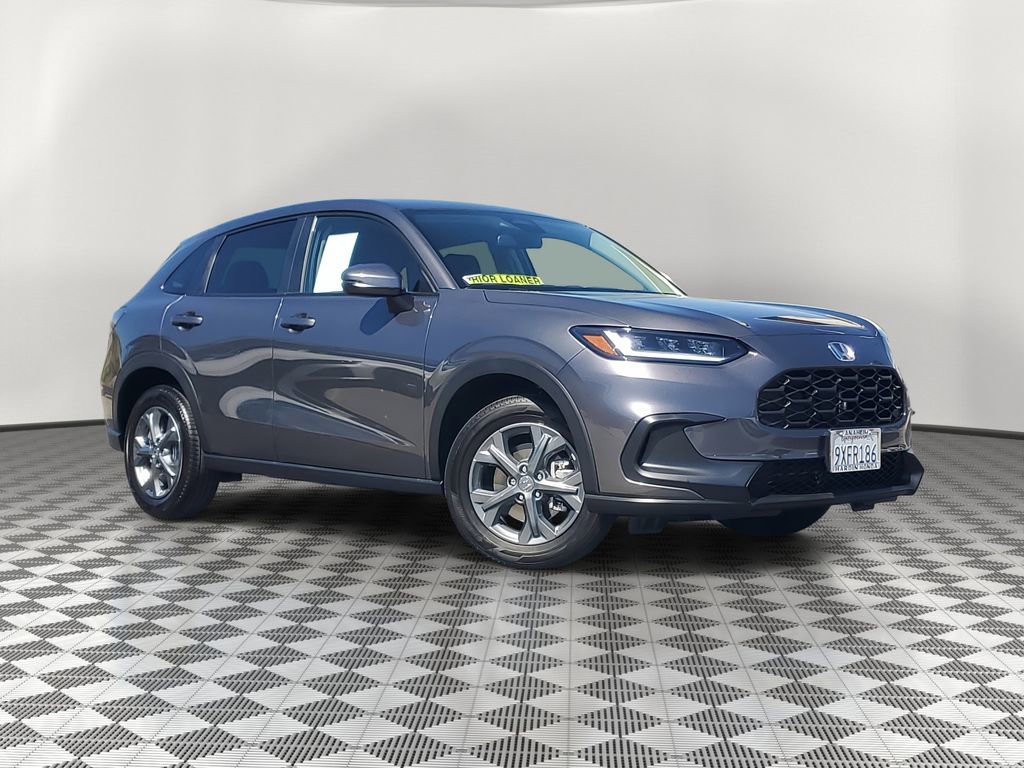 Certified 2026 Honda HR-V LX image 2