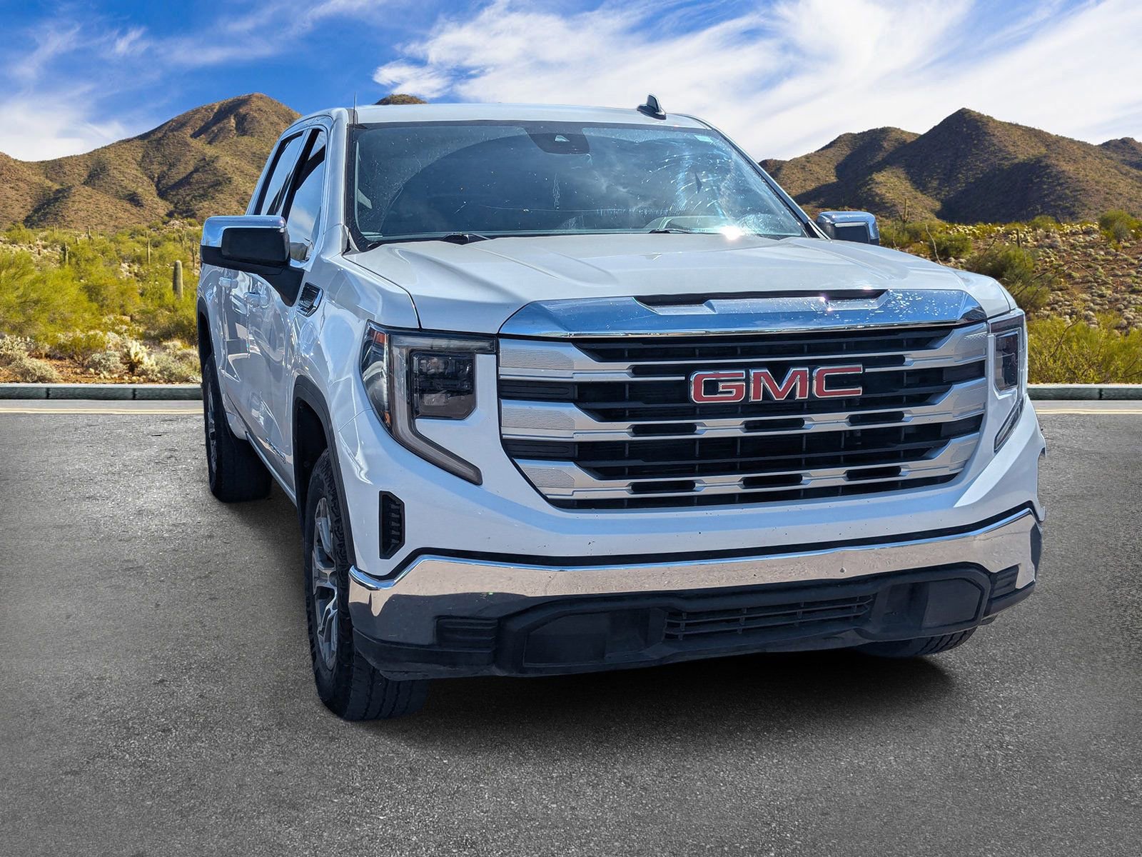 Used 2022 GMC Sierra 1500 SLE image 3