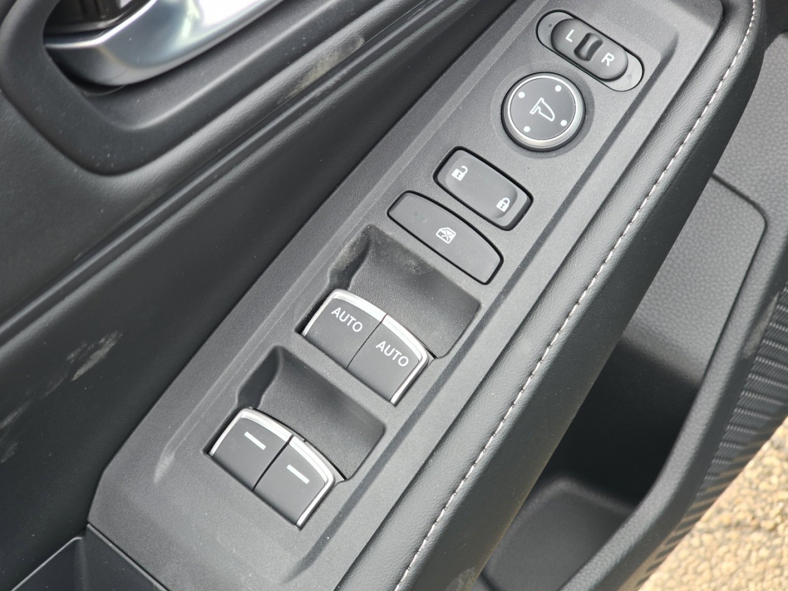 New 2026 Honda Accord Sport image 25