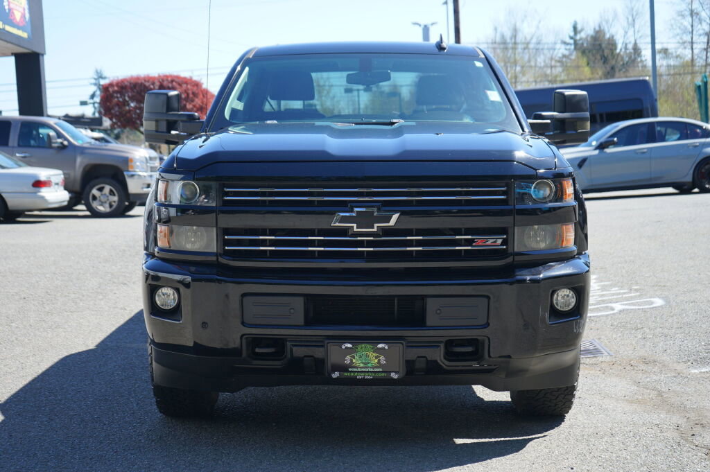 Used 2016 Chevrolet Silverado 2500 LT w/ Midnight Edition image 8