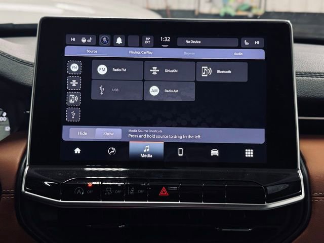 Certified 2022 Jeep Compass Limited image 31